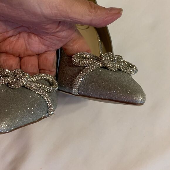 Sam Edelman Size 9 Deela pointed toe silver heels with silver rope bow detail - Picture 12 of 15